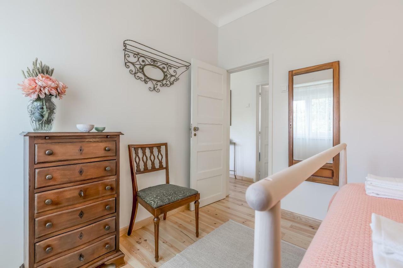 Sunny, Bright And Quiet Apartment, By Timecooler Lisbon Exterior photo